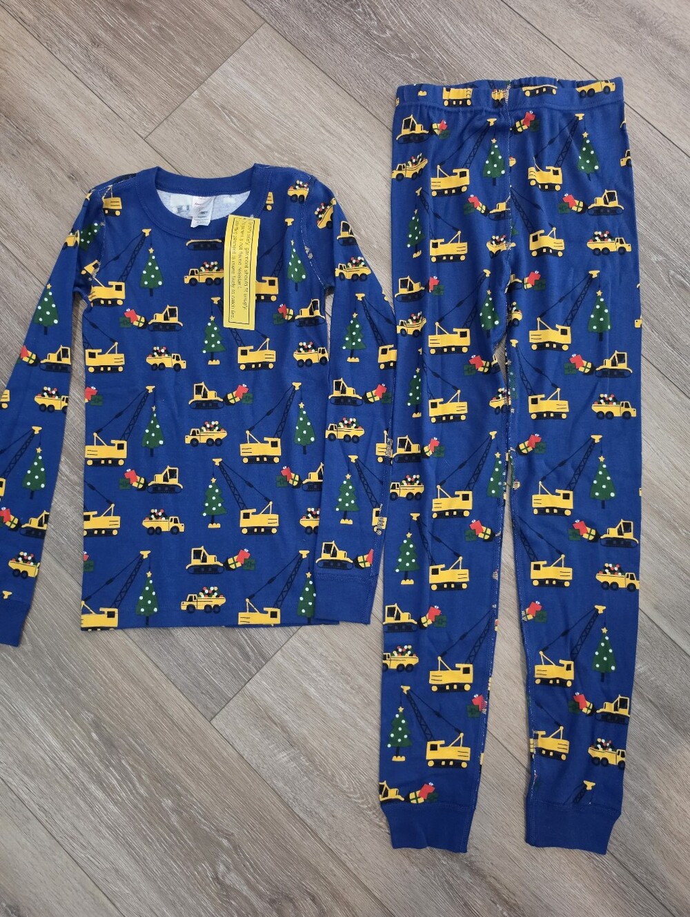 Hanna Andersson Navy Blue Construction Truck Pajama Set with Yellow Trucks